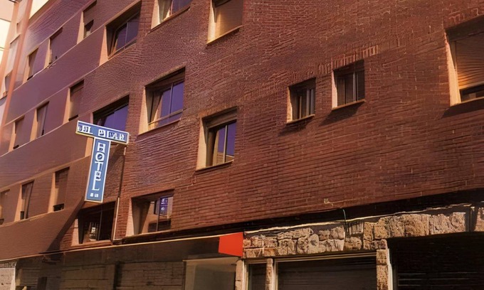 Mostoles Bed & Breakfast | 21 m² Bed and breakfast ∙ 4 guests