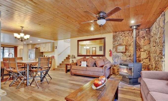Big Bear Ski Chalet | 2251-downey Family Retreat 2 Bedroom Chalet by Redawning