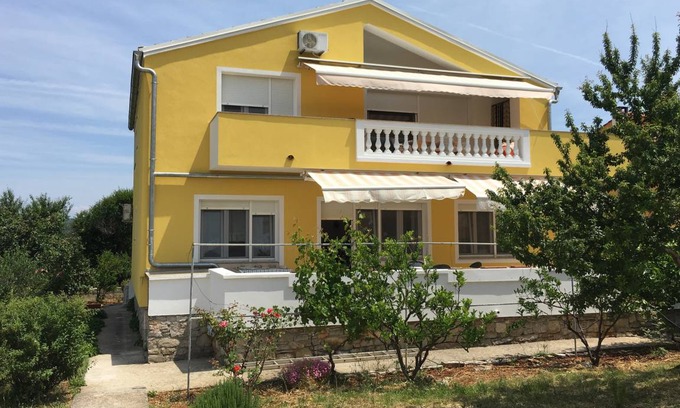 Bozava Apartment | 23 m² Studio flat ∙ 1 bedroom ∙ 2 guests