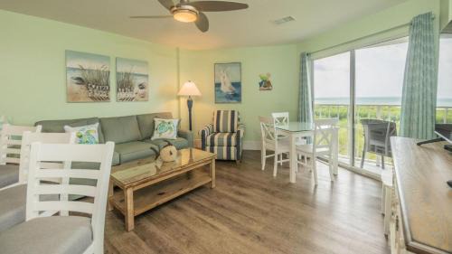 Tavernier Apartment | 2405 Ocean Pointe Suites