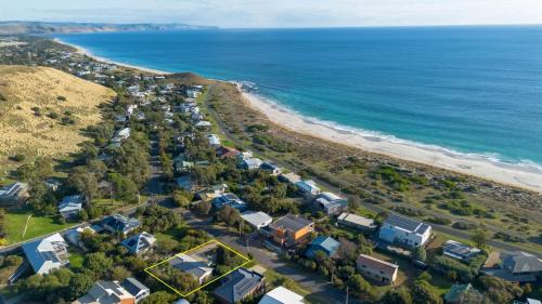Carrickalinga House | 25 Elizabeth Crescent