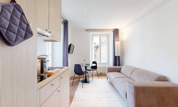 Lutry Apartment | 25 m² Studio flat ∙ 1 bedroom ∙ 2 guests