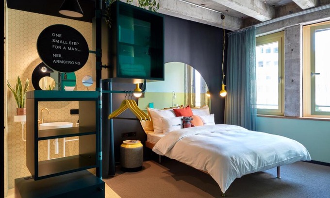 Altstadt-Nord Hotel | 25hours Hotel The Circle