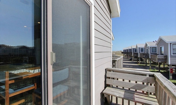 Hatteras Condo | 29 Cabana Anna Studio Bedroom Condo by RedAwning
