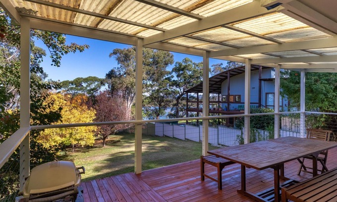 Akolele House | 29 Flower Circuit-Akolele costal retreat in the trees