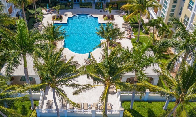 East Ocean Ave Condo | 2BD/2BA Penthouse w/ Pools, Marina on Intracoastal