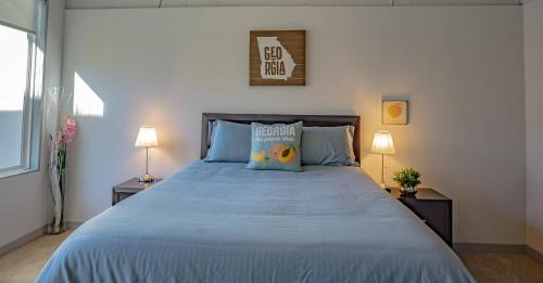 SoNo Apartment | 2BR Fully Furnished Apartment - Great location in Midtown apts