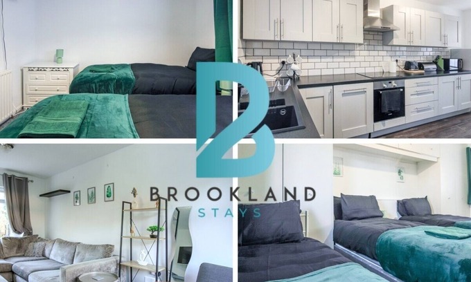 Hyde House | 2BR Furnished w/Wi-Fi l Parking