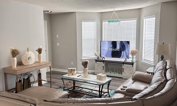 Atlanta University Center Apartment | 2BR in the Heart of Atlanta!