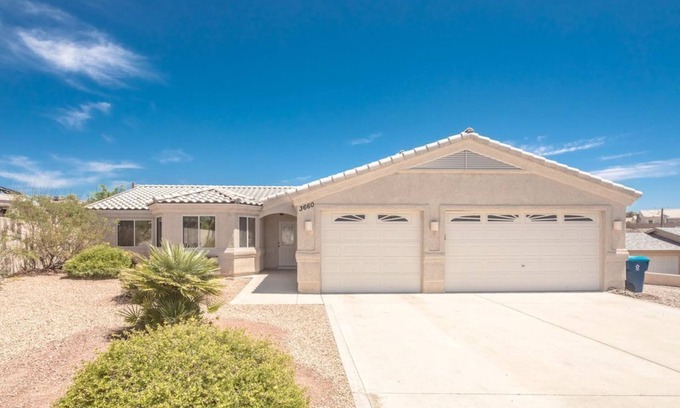 Lake Havasu City House | 3 Bed 2 Bath Private Pool Home. Perfect for Both Off Road and Lake Activities!