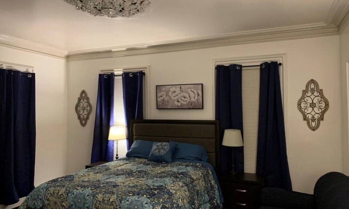 Norwich Apartment | 3 bed apartment, 5 mi to Mohegan/10 to Foxwoods