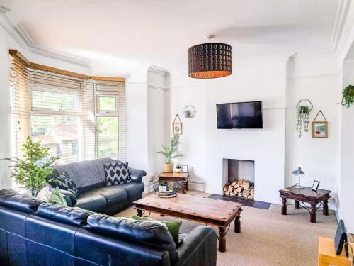 Grangetown Apartment | 3 bed flat near to Cardiff and Cardiff Bay