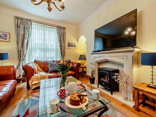 Aberaeron House | 3 bed in Aberaeron 86578