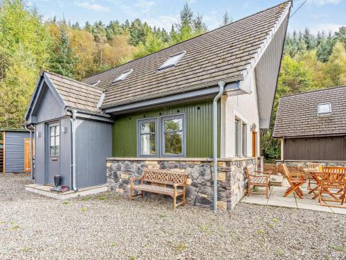 Callander House | 3 Bed in Callander 79359