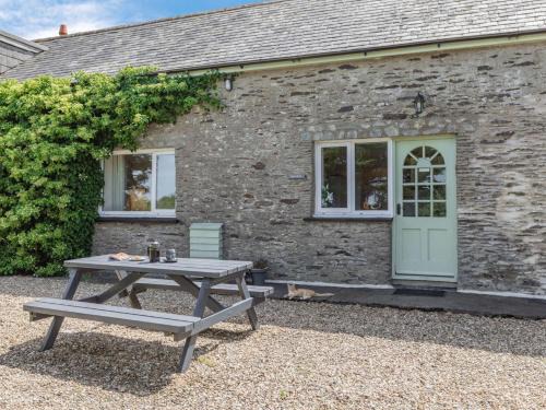Ilfracombe House | 3 Bed in Combe Martin 86942