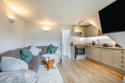 Corton House | 3 Bed in Corton oc-s32347