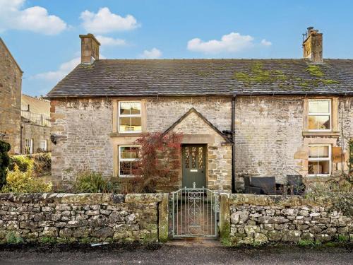 Hartington House | 3 Bed in Hartington 90125
