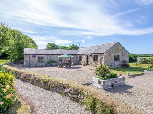 Saint Erth Praze House | 3 Bed in Praa Sands 36256