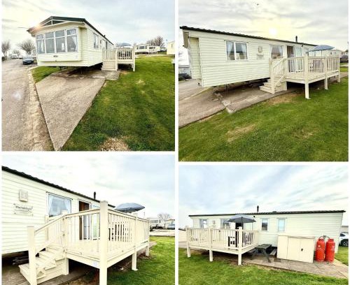 Winestead Resort | 3 Bedroom 8 birth Caravan - Sand Le Mere