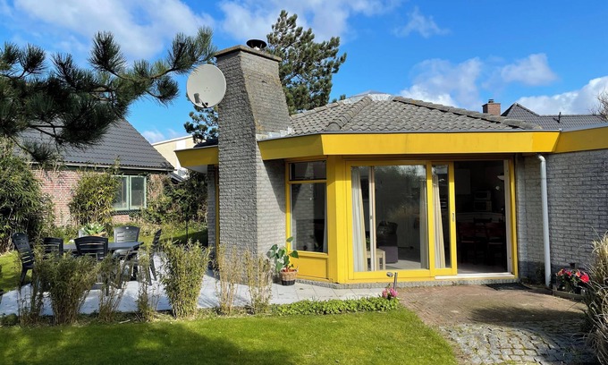 Julianadorp aan zee Cottage | 3 bedroom accommodation in Julianadorp aan Zee