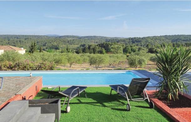 Quarante House | 3 bedroom accommodation in Quarante