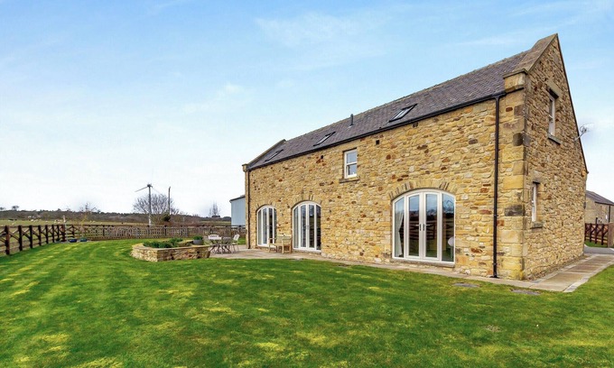 Consett Cottage | 3 bedroom accommodation in Knitsley