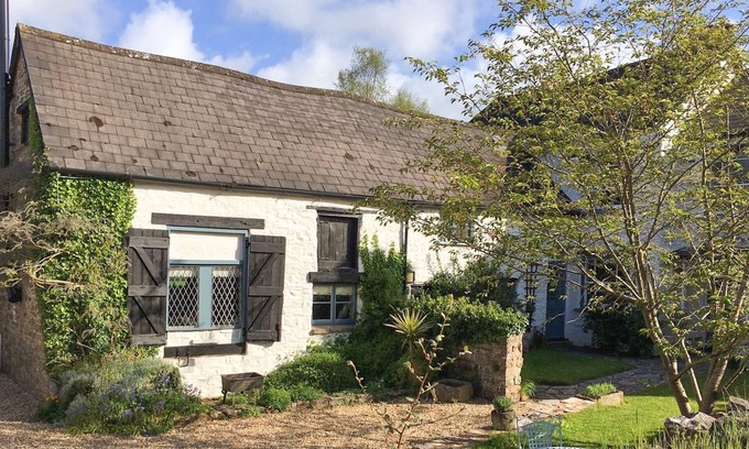 Bampton Cottage | 3 bedroom accommodation in Bampton, near Exmoor