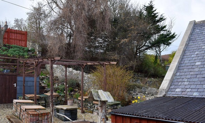 Cullen Cottage | 3 bedroom accommodation in Cullen, near Buckie