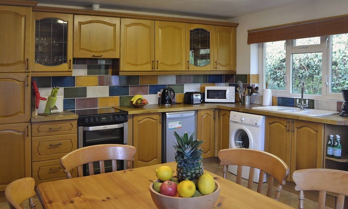 Coverack Cottage | 3 bedroom accommodation in Coverack, near Helston