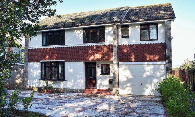 Ryde Cottage | 3 bedroom accommodation in Ryde