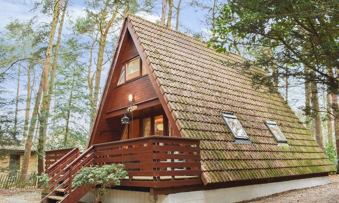 Weybourne Cottage | 3 bedroom accommodation in Weybourne, near Sheringham