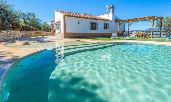 El Gastor House | 3 bedroom amazing home in El Gastor