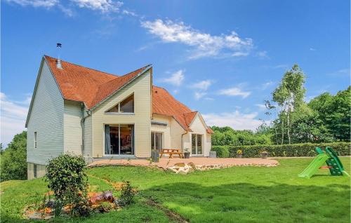 Carrouges House | 3 Bedroom Amazing Home In Carrouges