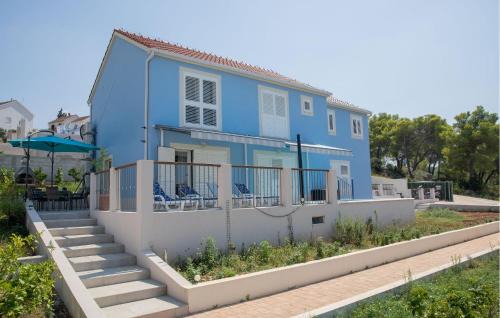 Sutivan House | 3 Bedroom Beautiful Home In Sutivan