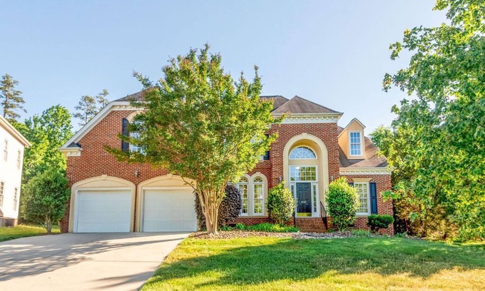 Prosperity Church Road House | 3 Bedroom Cozy, Comfy Home in the Queen City!