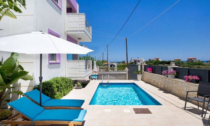 Kamisiana House | 3-bedroom Geas House Ammos
