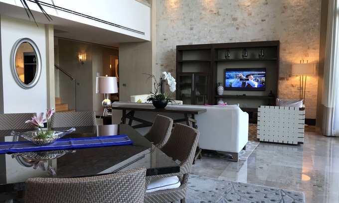 Villa Juarez Resort | 3 Bedroom Grand Luxxe Loft