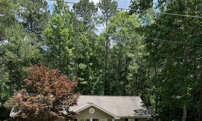 Alexander City House | 3 Bedroom Home in Alexander City