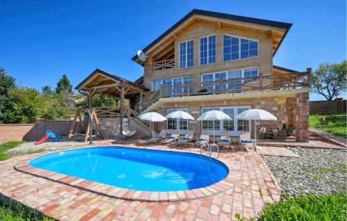 Novi Marof House | 3 Bedroom Lovely Home In Jelenscak