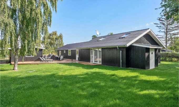 Kramnitse House | 3 Bedroom Nice Home In Rødby