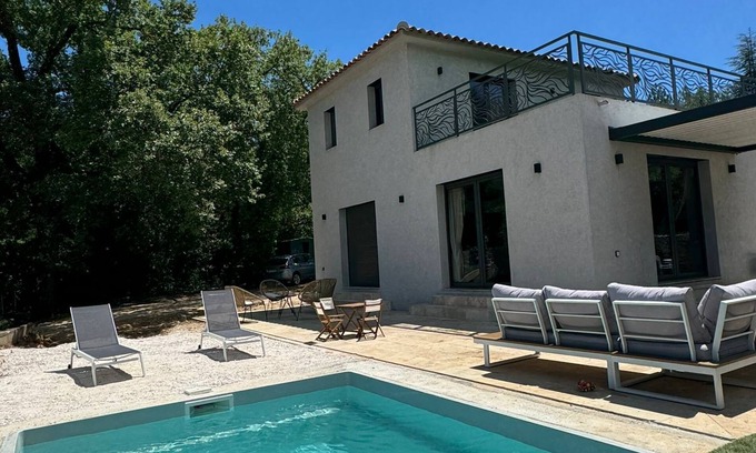 Sollies-Toucas Villa | 3 Bedroom Villa in SolliÃ¨s-Toucas