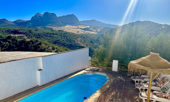 Riogordo Villa | 3 Bedroom villa with private pool, Amazing views.
