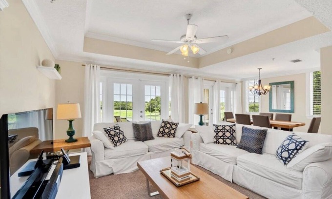 Reunion House | 3 Bedrooms/2.5 Bathrooms/Reunion (7635 HC)