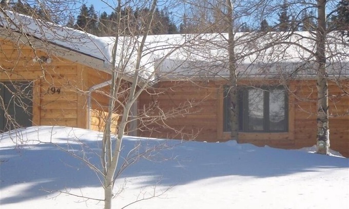 Dillon House | 3 bedrooms, 3 full bathrooms great location, Private hot tub, close to ski area,