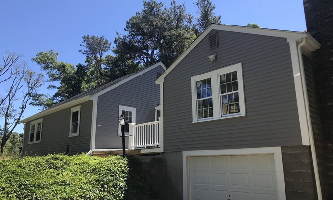 Northwest Harwich House | 3 BR 1.5 Bath Newly Renovated House on the bike trail and close to beaches