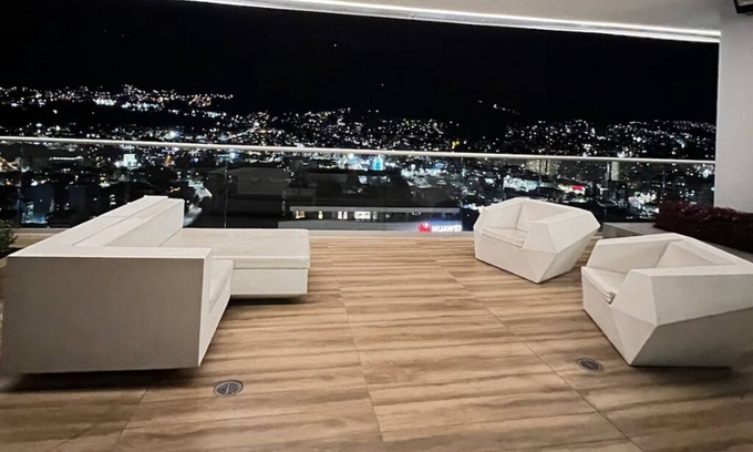 La Carolina Apartment | 3 Dormitorios en el Edificio ONE Quito
