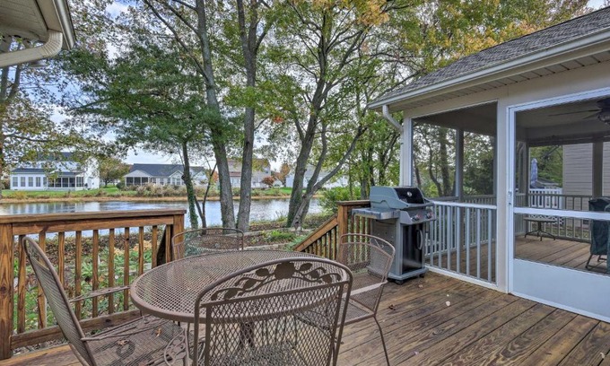Ocean View House | 3 Mi to Bethany Beach Gem with Deck and Pool Access