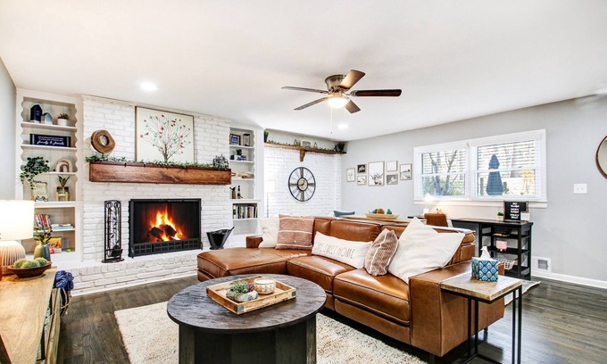 Smyrna House | 3 Miles to Braves + Pickleball + Fire pit + EV charger
