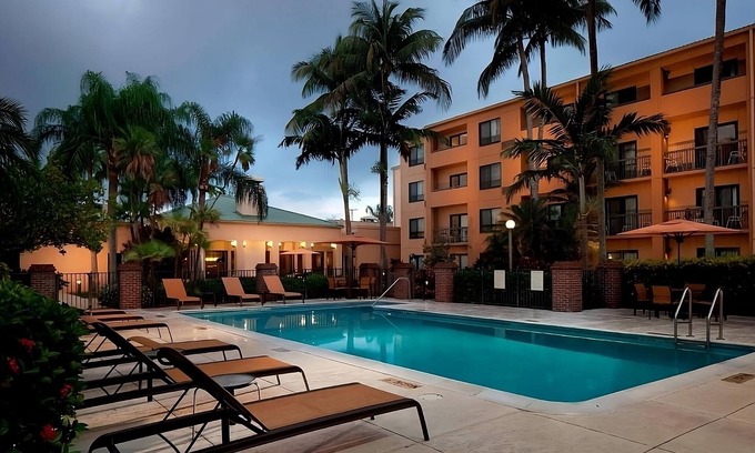 Miami Lakes Hotel | 3 Posh Units in Miami Lakes! Pet-Friendly, w/Pool, Close to Royal Oaks Park