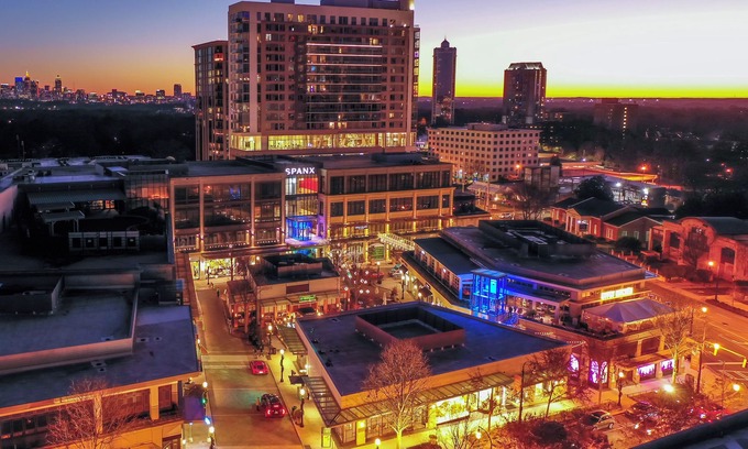 Garden Hills Apartment | 3005 Buckhead